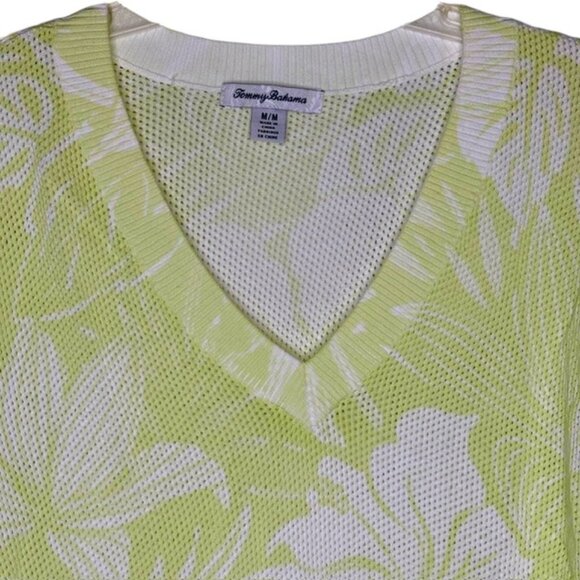 Tommy Bahama Mahana Open Weave Tropical/Floral Print V-Neck - Lime/White - L - Picture 3 of 8